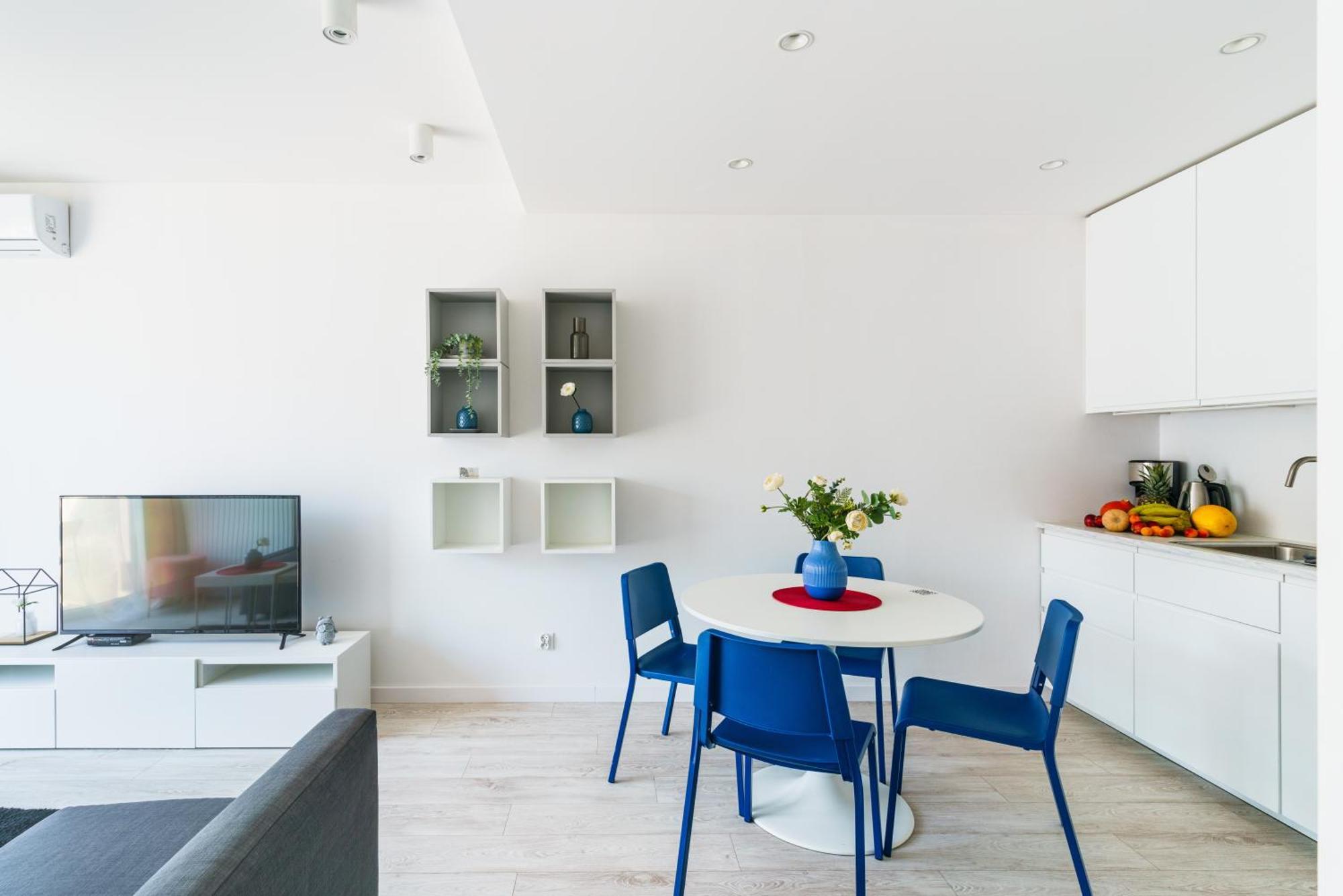 Apartamenty Homely Place Boznicza Poznan Bilik gambar