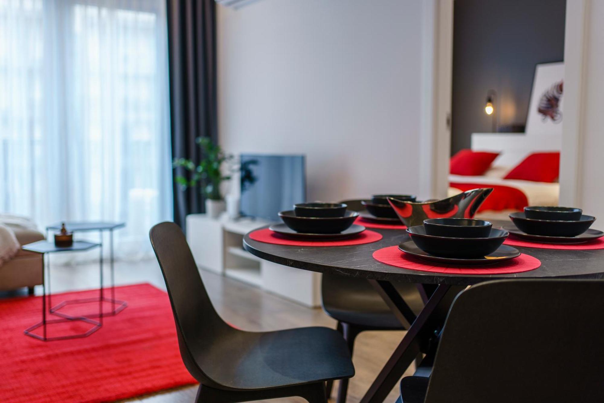 Apartamenty Homely Place Boznicza Poznan Bilik gambar